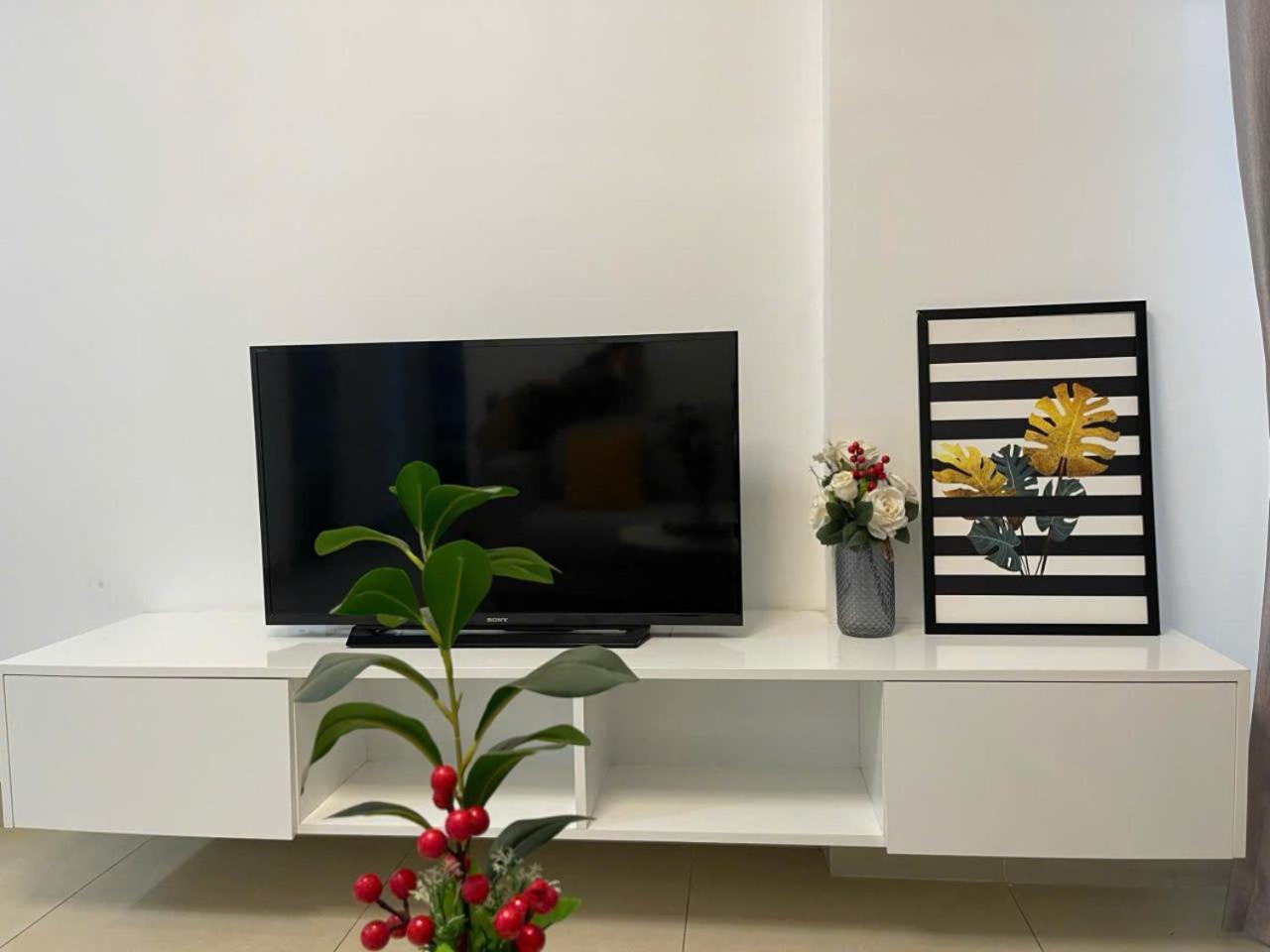 Hotel Masteri Thao Dien Riverside 4*